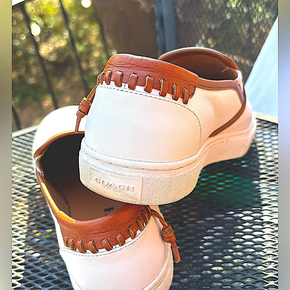 Coach Men’s Union Leather White,Brown Whip Stitched Detail At The Heel. Size 9.5 - Picture 7 of 14